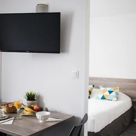 Zenitude Hotel-residences Bordeaux Aeroport Aparthotel 3*