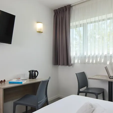 アパートホテル Zenitude Hotel-residences Bordeaux Aeroport 3*
