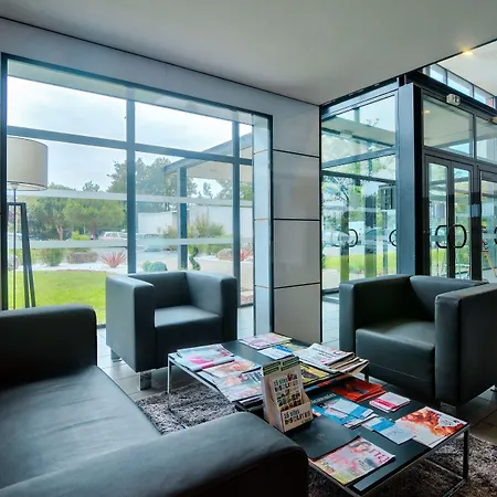 Апарт-отель Zenitude Hotel-residences Bordeaux Aeroport 3*