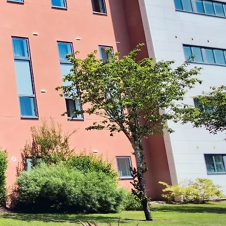 アパートホテル Zenitude Hotel-residences Bordeaux Aeroport 3*