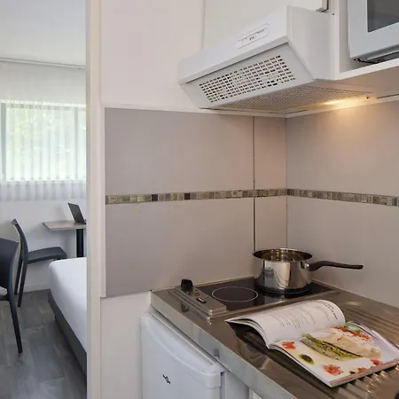 Zenitude Hotel-residences Bordeaux Aeroport 3* Mérignac
