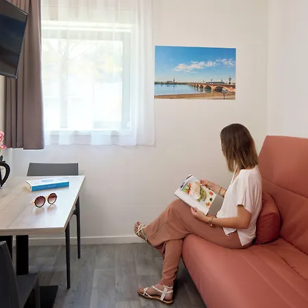 Zenitude Hotel-residences Bordeaux Aeroport Aparthotel 3*