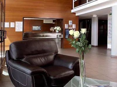 Zenitude Hotel-residences Bordeaux Aeroport Апарт-отель 3*