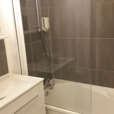 Zenitude Hotel-residences Bordeaux Aeroport Апарт-отель 3*