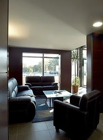 Zenitude Hôtel-résidences Bordeaux Aéroport 3*