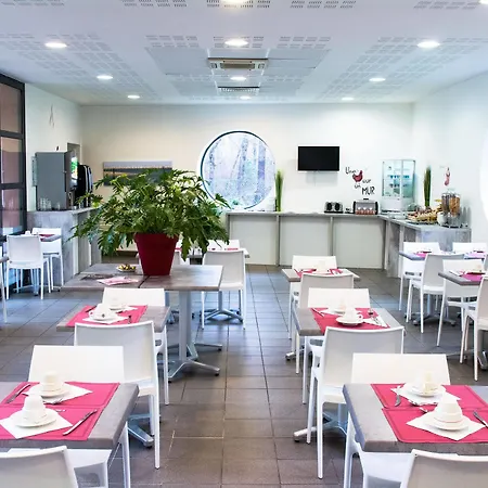 Zenitude Hôtel-résidences Bordeaux Aéroport Aparthotel Mérignac