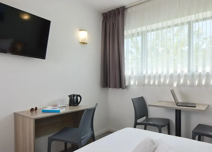 Apartmanhotel Zenitude Hotel-residences Bordeaux Aeroport 3*